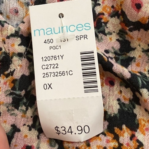 Maurices shirt - Picture 3 of 3